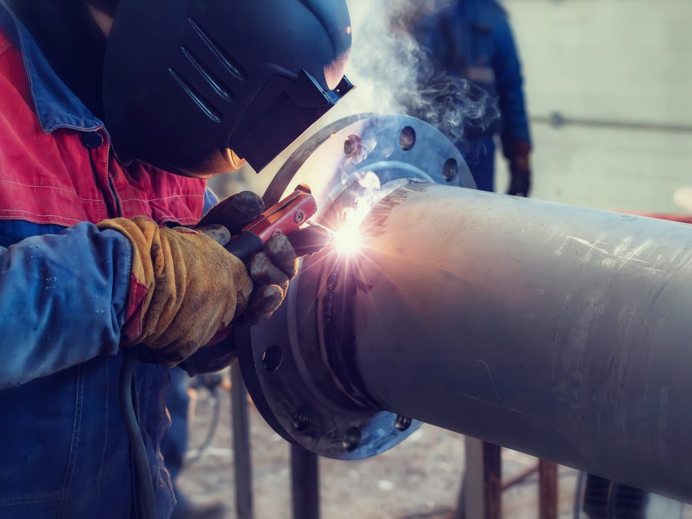 Welding a polished stainless steel assembly